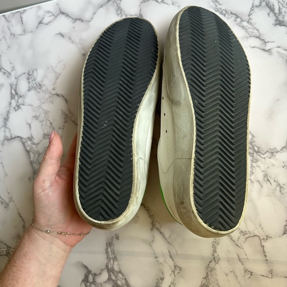 Golden Goose White & Green SuperStars Low Top - Picture 6 of 8